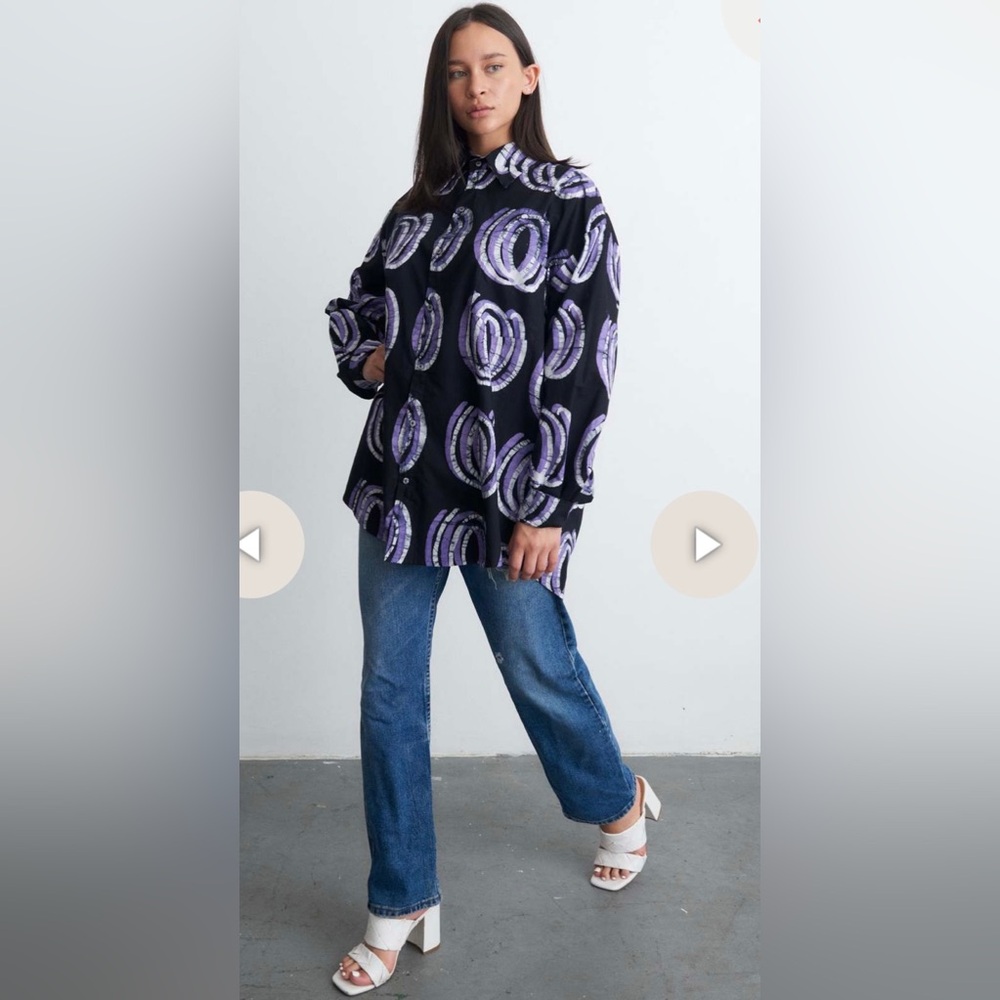 Osei Duro Bula Shirt in Good Signal - Size 3
Unisex Oversized Shirt